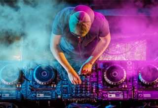 Müzik Aşkıyla Yanıp Tutuşturan Dj’ler